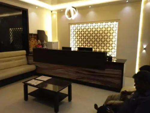 saravanaa residency