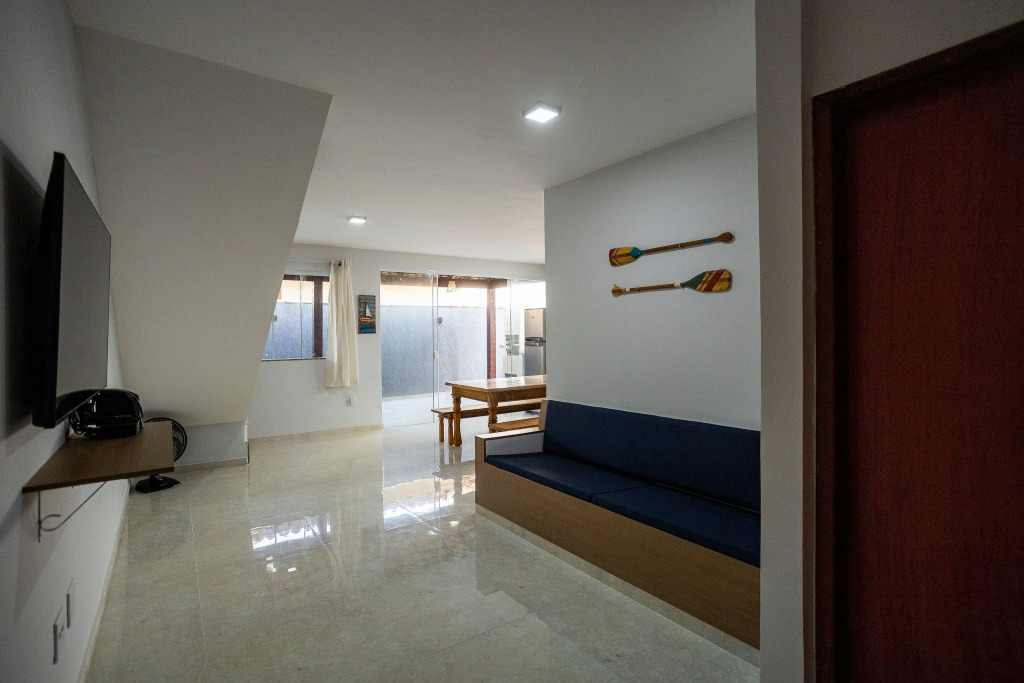 Casa com 6Qtos em Manguinhos a 300m do Mar | CC 18