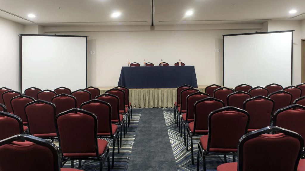 Holiday Inn Express Mexico - Toreo by IHG