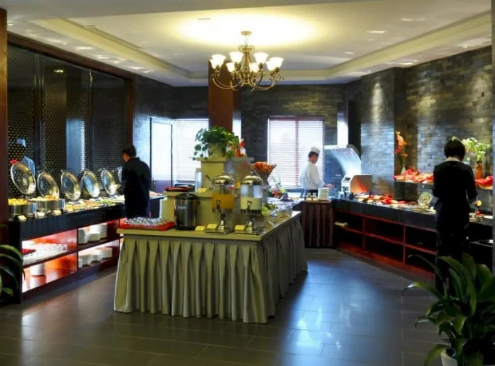 Byland World Hotel