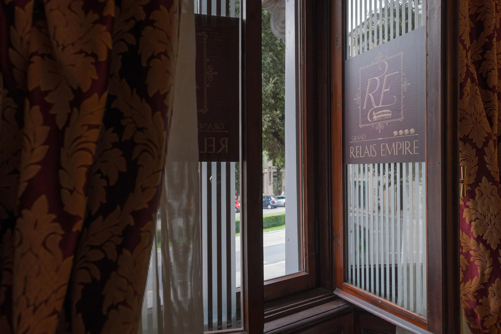 Relais Empire