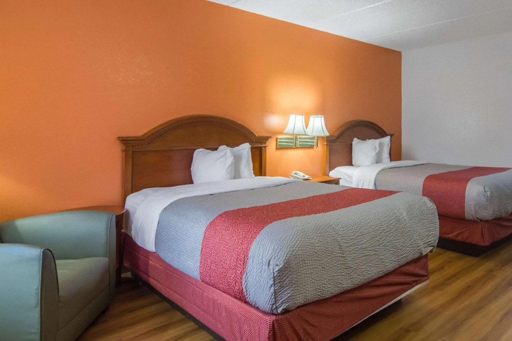Motel 6 Waycross