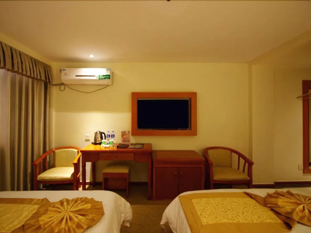GreenTree Alliance Zhuhai Jidajiuzhou Port Hotel
