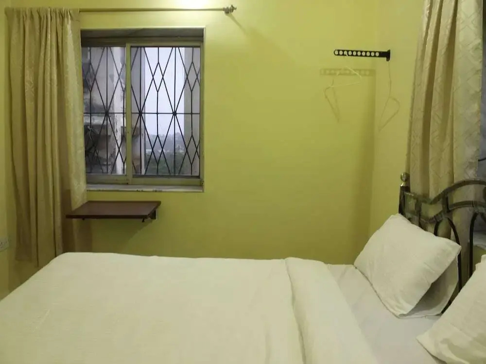 Poshak by OYO Rooms