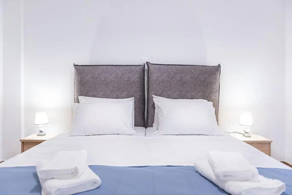 Suite 04 - Smart Cozy Suites - In the heart of Athens - 5 minutes from Metro