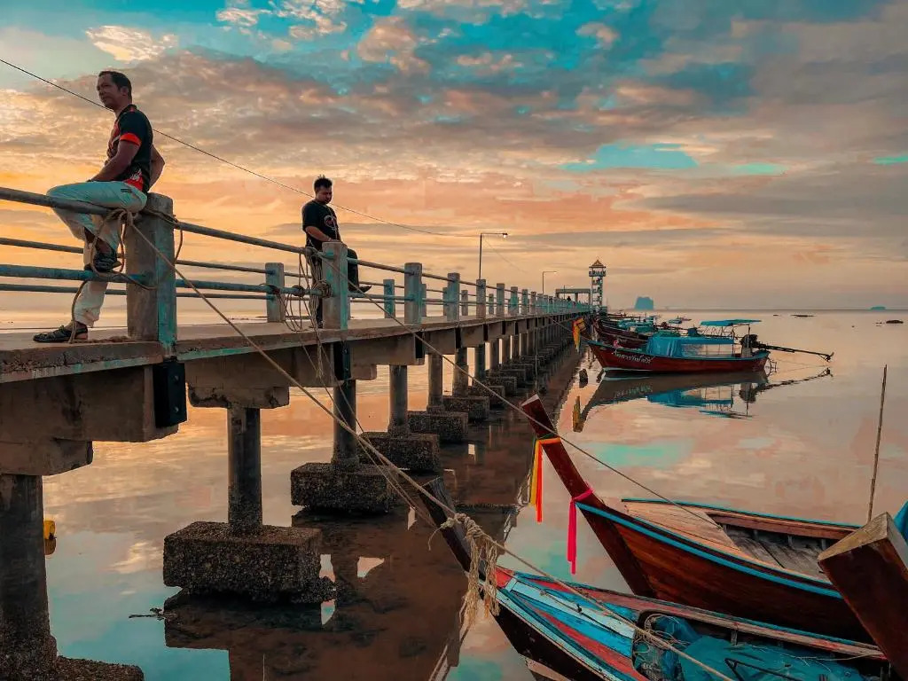 เกาะลิบงซันไรส์ โฮมสเตย์ Koh libong sunrise Homestay
