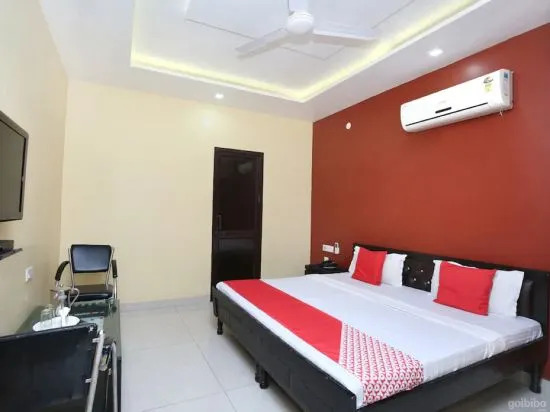 Raj Mahal Motel