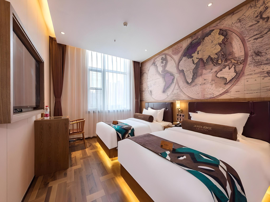 James Joyce Coffetel Hotel (Beijing International Trade Sihuidong Subway Station Branch)