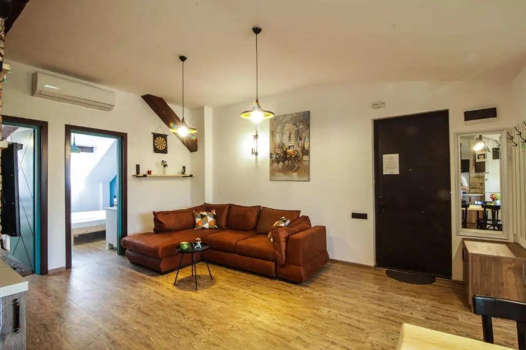 A lovely 2-bedroom apartment in central Tbilisi