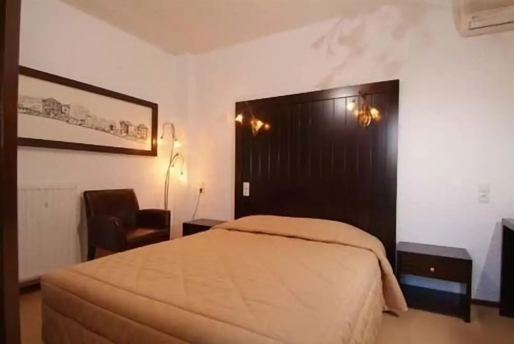 Hotel Taxiarches
