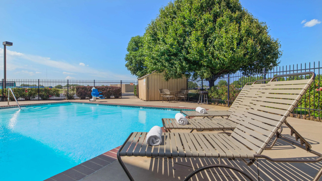 Best Western Governors Inn and Suites