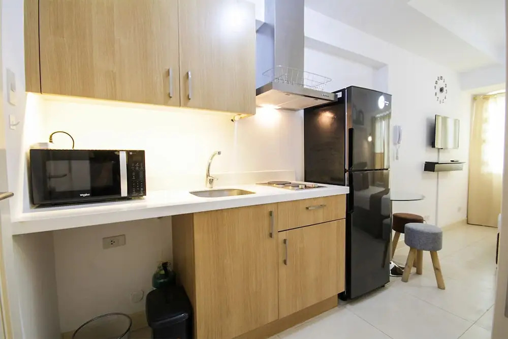 Acellynes Suites at The Residences at Commonwealth by Century