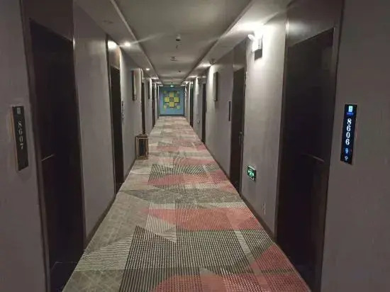 Yuting Smart Hotel (Harbin Medical University Second Hospital Heilongjiang University Branch)