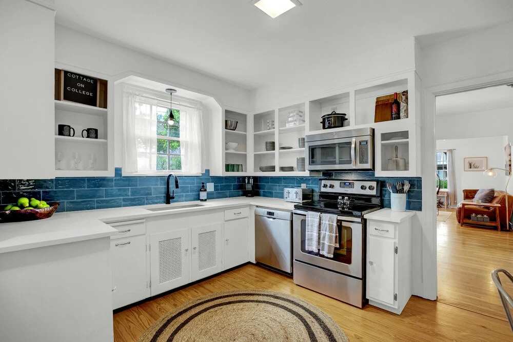 Historic Home! - Walk to Downtown Fredericksburg!