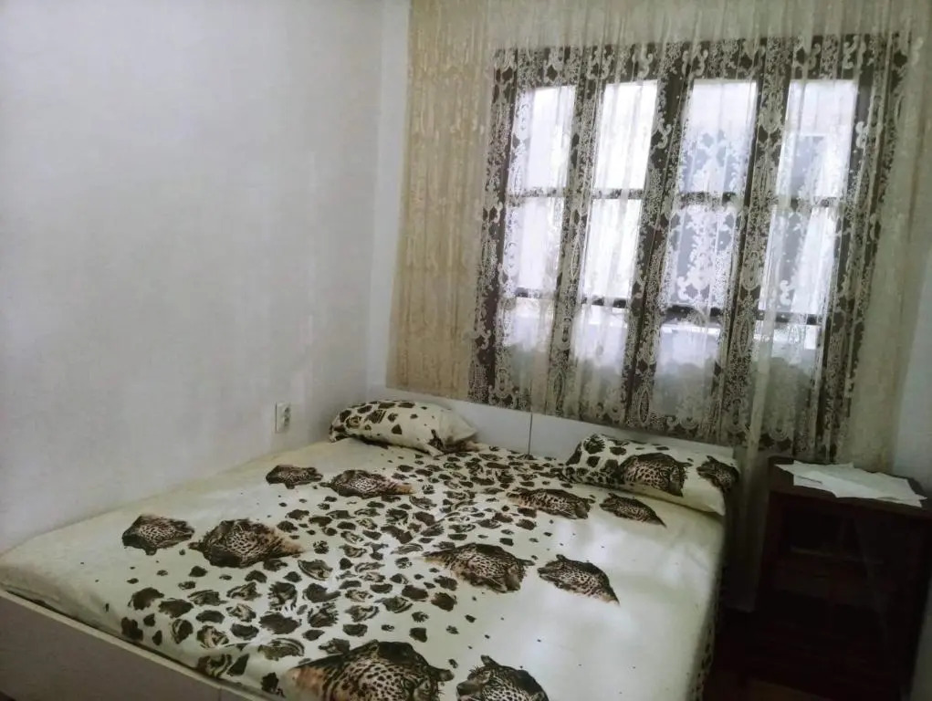 apartment on melashvili 4 old batumi