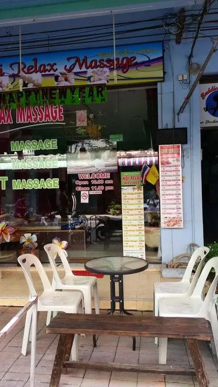 Lee Guesthouse And Massage