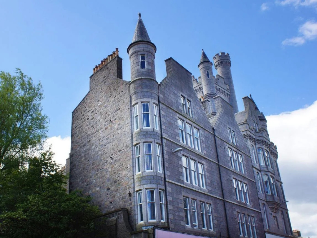 The Hansen Residence - The Citadel