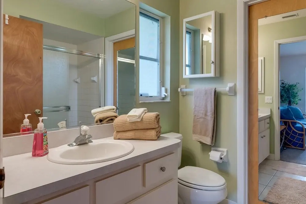 Flamingo Home - Three Bedroom Home