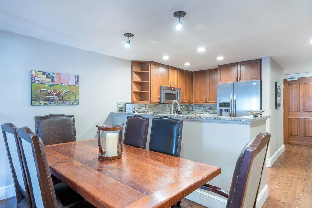 River Club 302 2 Bedroom Condo by Alpine Lodging Telluride