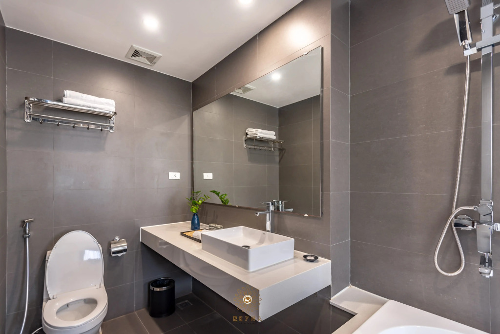 Reyna Hotel Hanoi & Spa