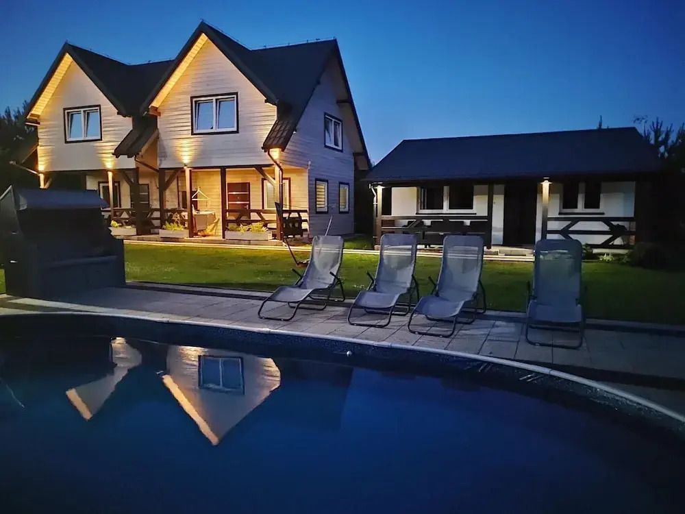 Comfortable holiday homes, swimming pool, Rewal