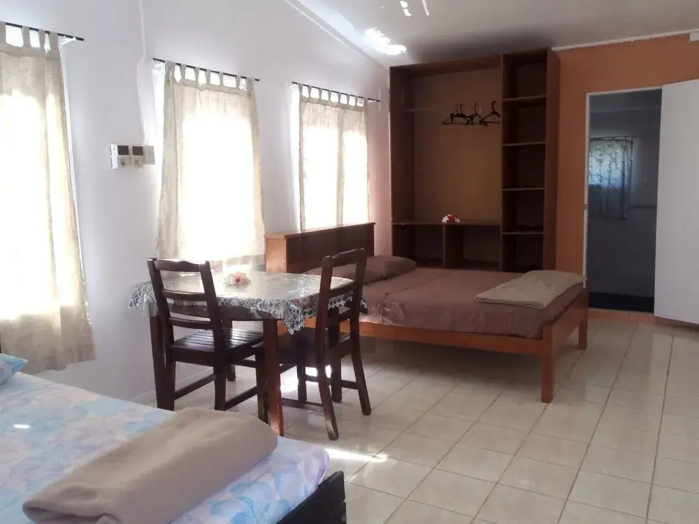 Rendezvous Surf Camp Fiji - Hostel
