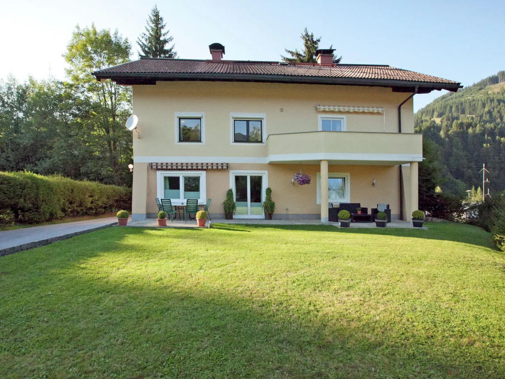 Apartment With Terrace in Salzburg