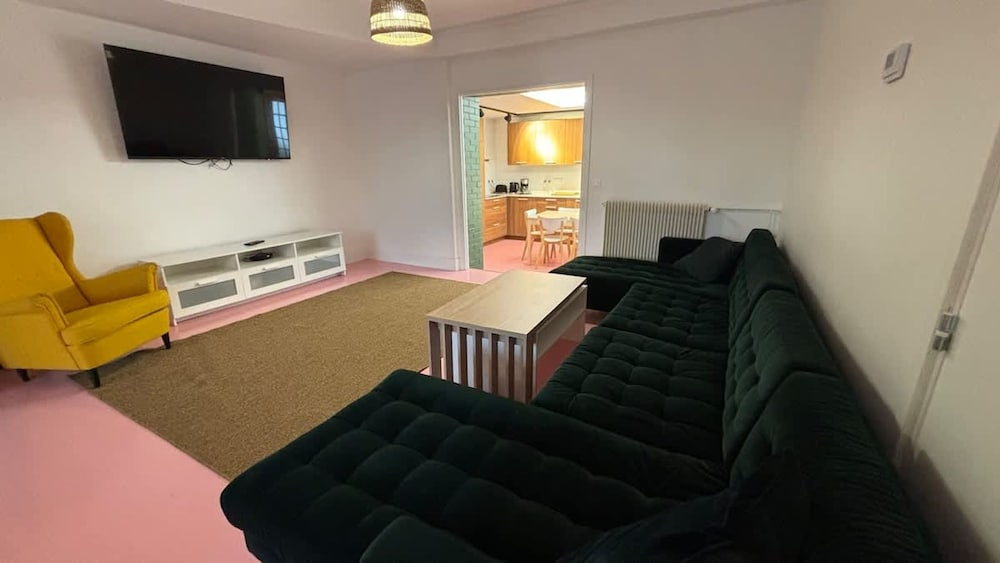 Maison 5 Chambres et Parking Gratuit