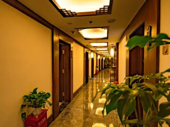 Aixinchao Theme New Chinese Hotel(Chunxi road store）