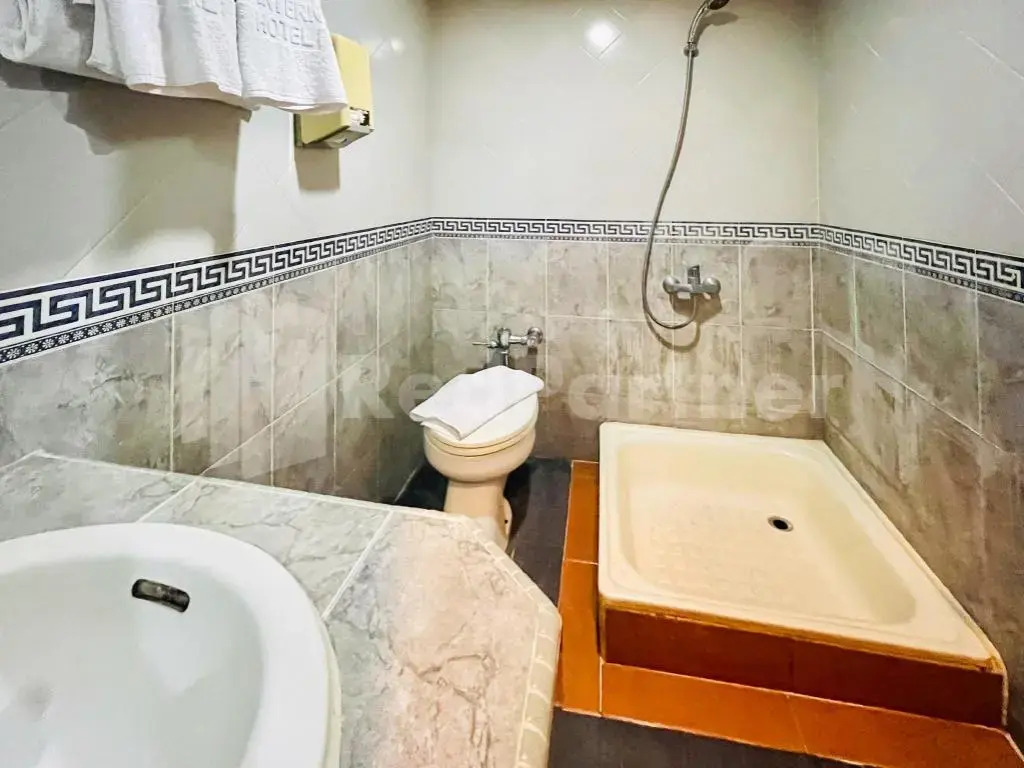 Pardede International Hotel