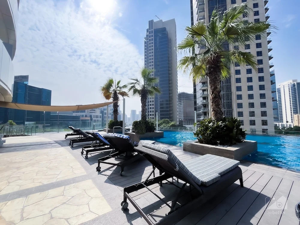 Cozy 1b With Balcony in Business Bay