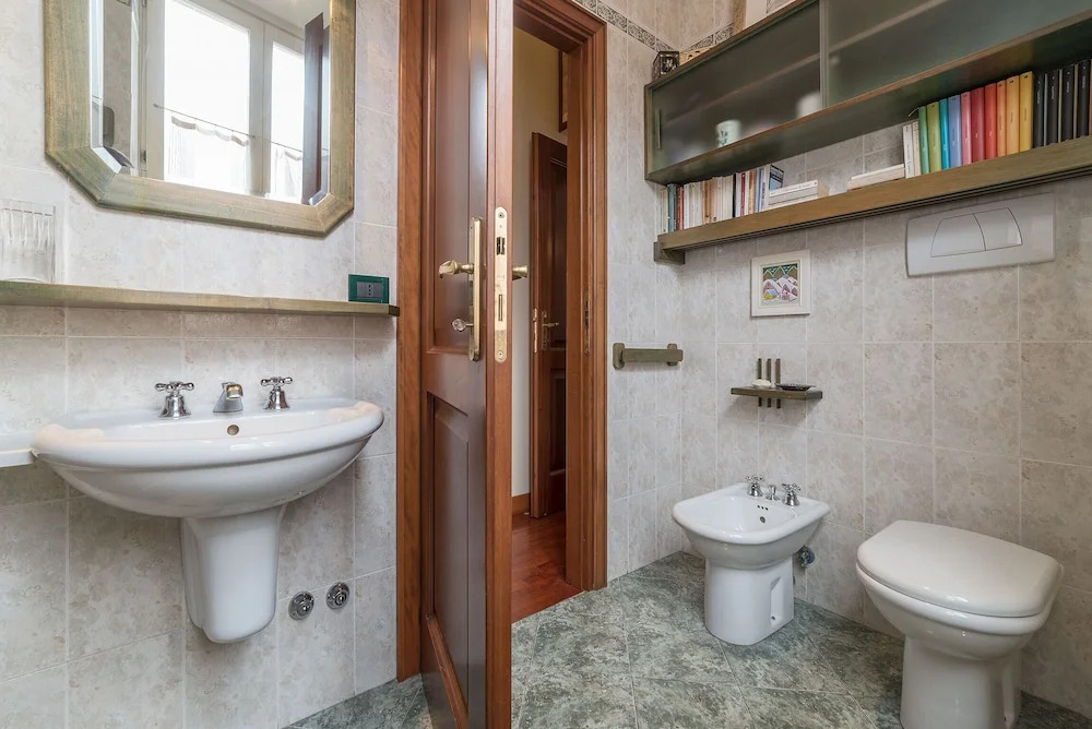 Domus Aurea & Colosseo Sweet Flat