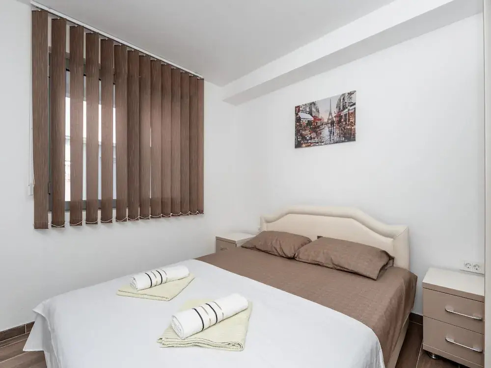 Apartments 4U