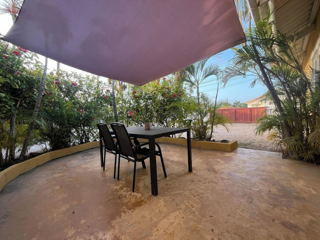 The Dive Hut - Boutique Apartments