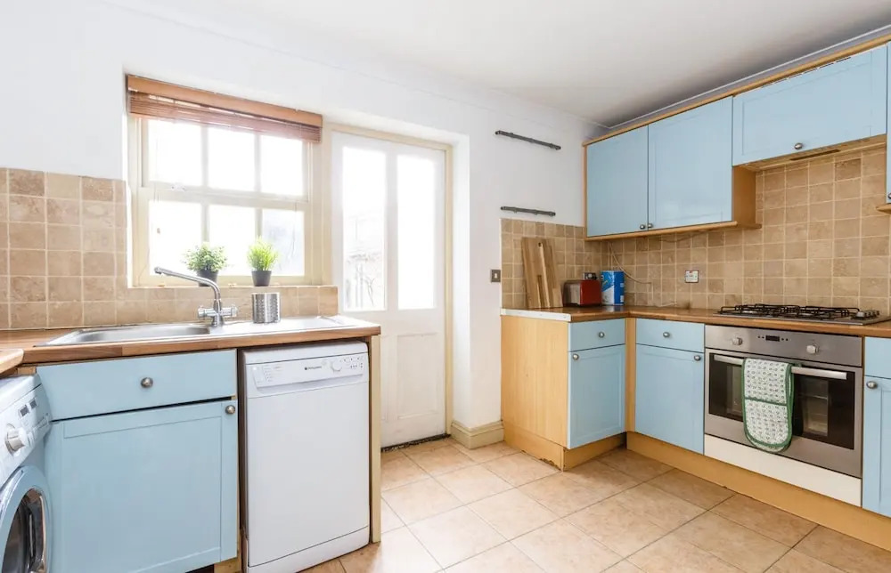 Amazing Detached House in Trendy Peckham Sleeps 6