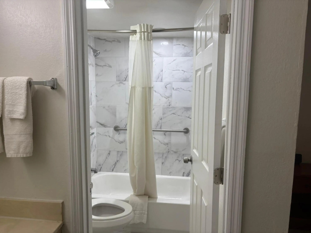 Clarion Pointe Alachua - Gainesville Area