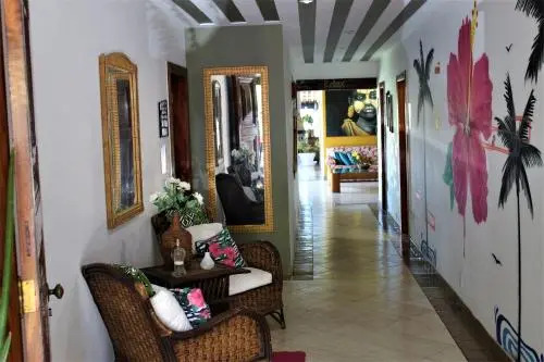 Búzios Prime: Vista Mar, 50m da Praia da Ferradura, 8 suites
