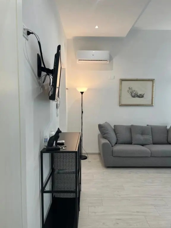 Riviera Apartments