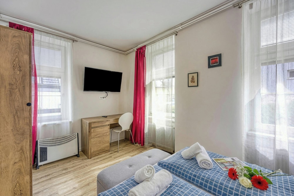 Apartments Jantar