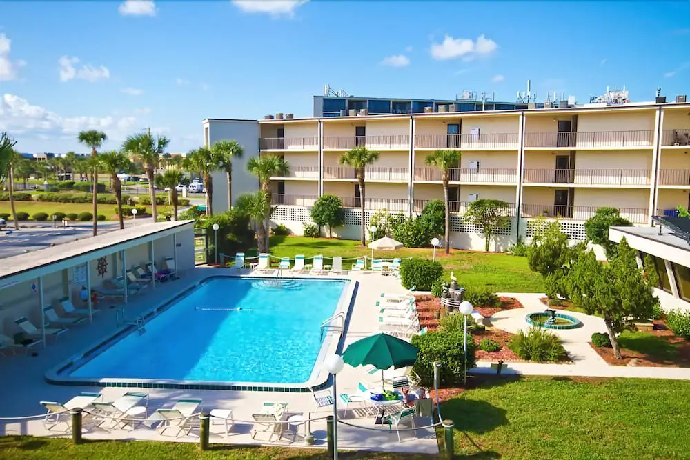 Captains Quarters 218 - Two Bedroom Condo