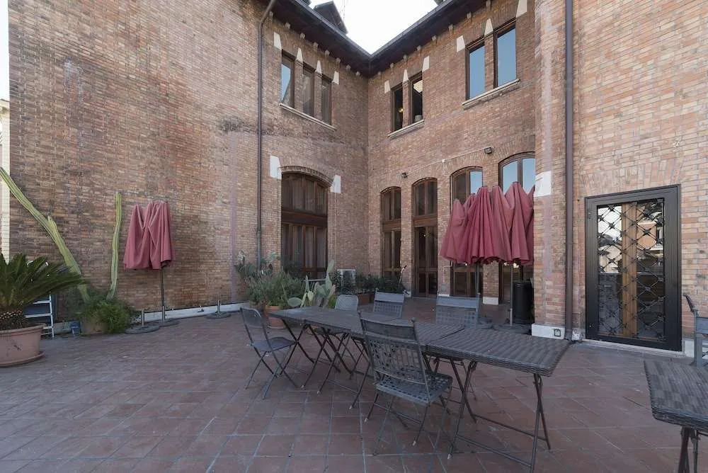 Villa Marignoli Charming Flats