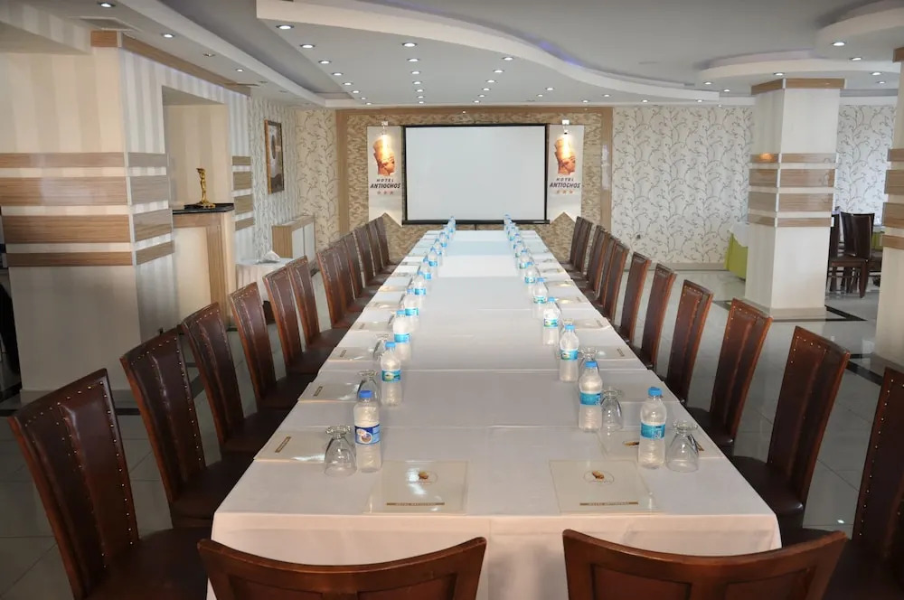 Antiochos Hotel