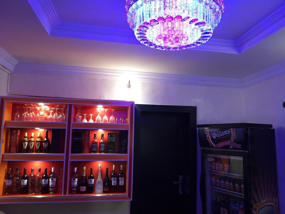 MITOS LUXURY SUITES -Somosu