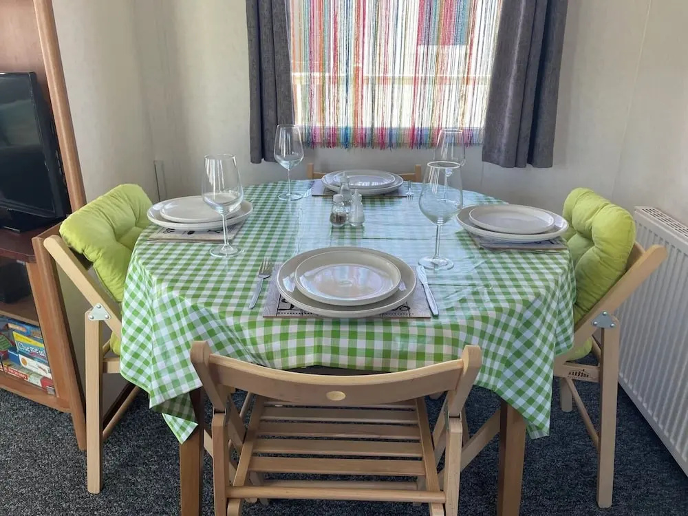 27 Tower View Pevensey Bay Holiday Park Beach