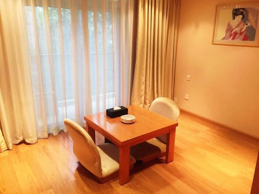 Rainbird International Hotel