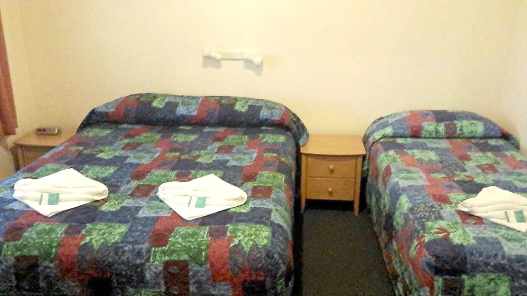 Albany Holiday Units