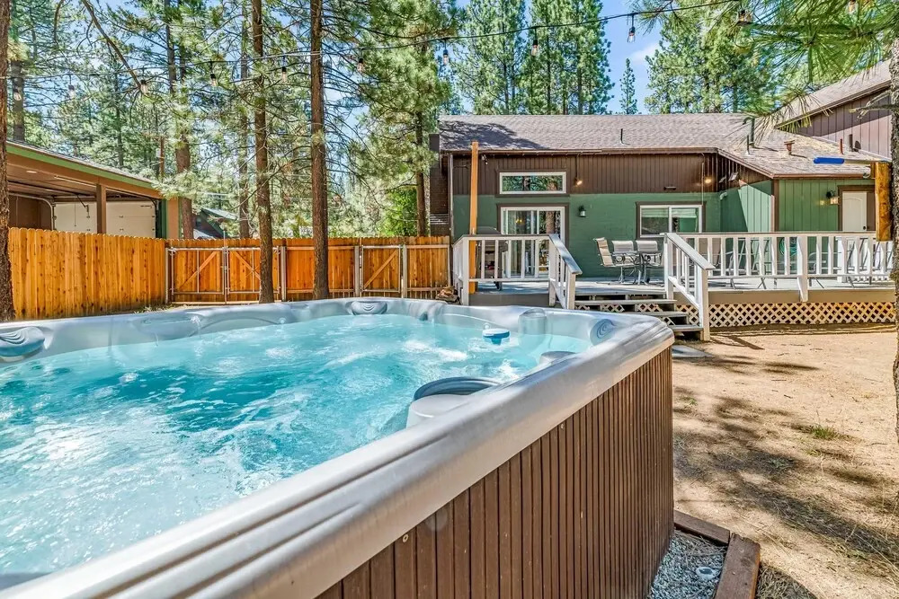 108 - Rustic Ridge Manor