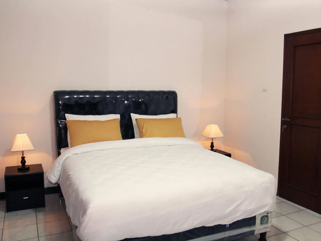 Rumah Resik Guest House