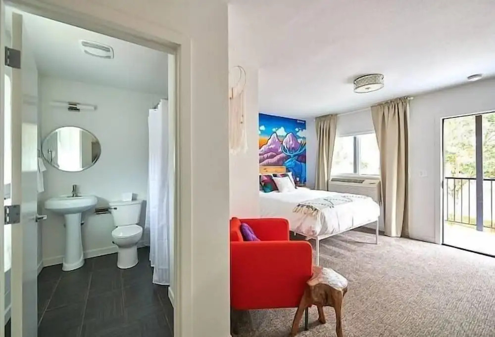 The Kenton Hotel