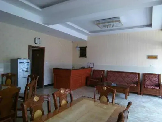 Lizhen Hotel, Lixian County